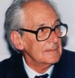 Raymond Carr.jpg