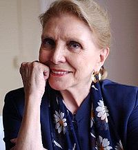 Maria Dolores Pradera.jpg