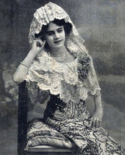 Amalia molina.jpg